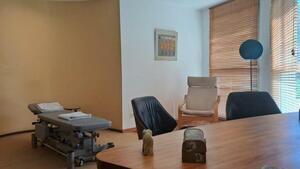 Christian VAN DEN HAUTE Hyères, Professionnel indépendant